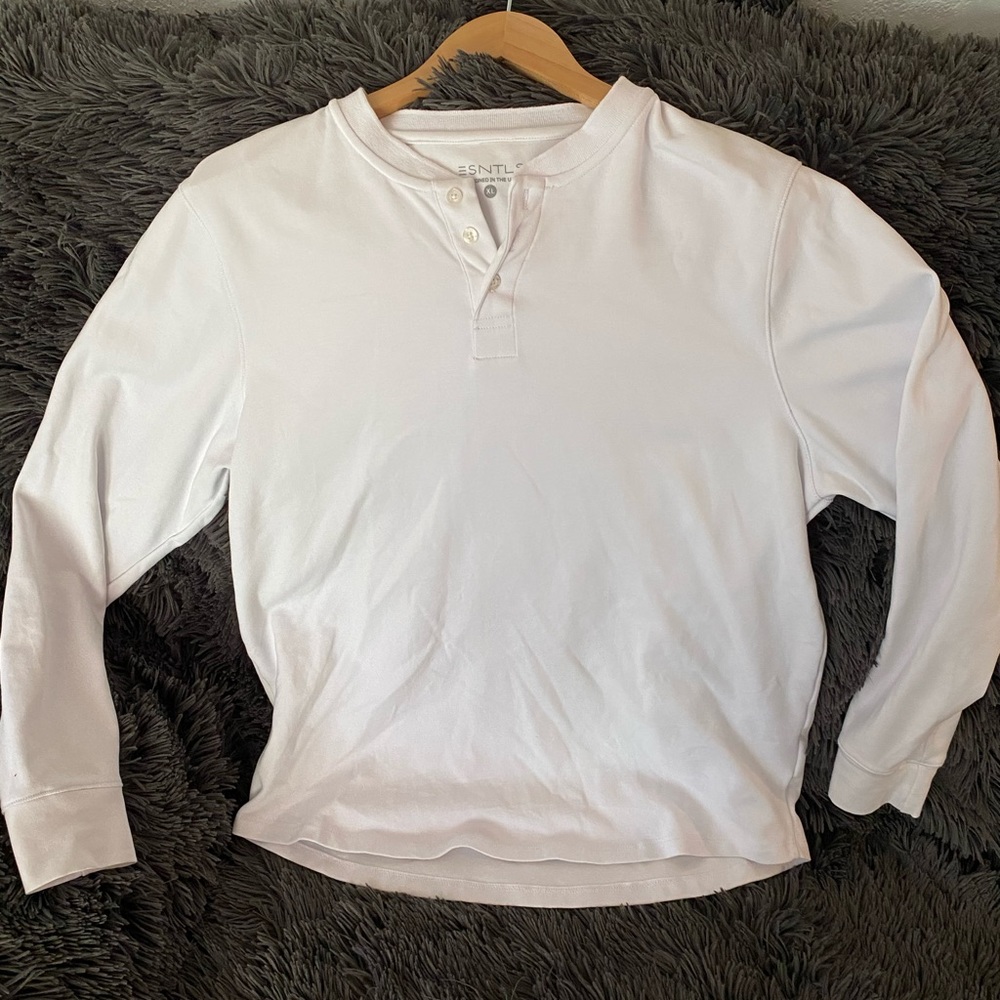 White long sleeve 3 button down
